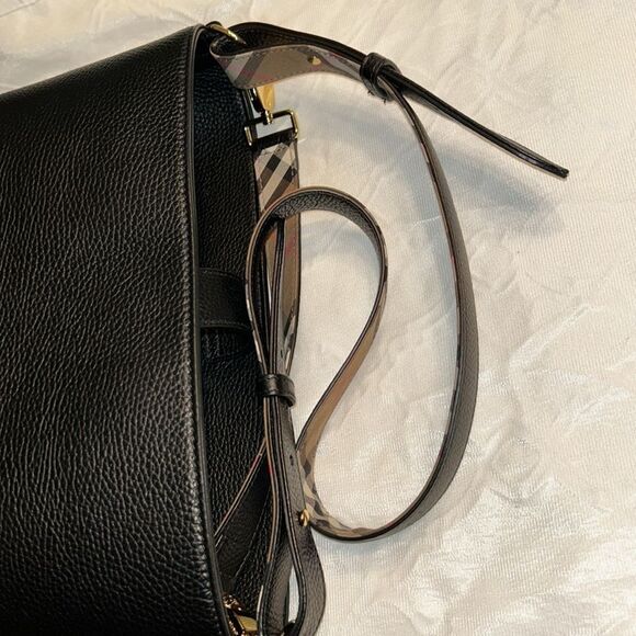 Authentic  Burberry Leather Black Shoulder Bucket Bag - Picture 10 of 15